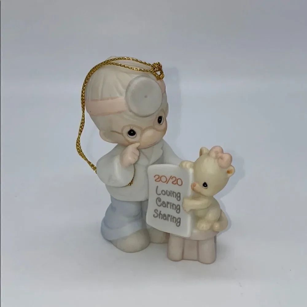 Enesco| Precious Moments Eye Dr figurine